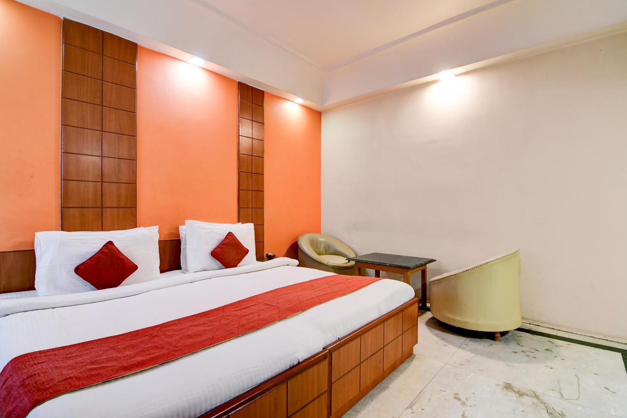 Hotel King'S Crown Колката Екстер'єр фото