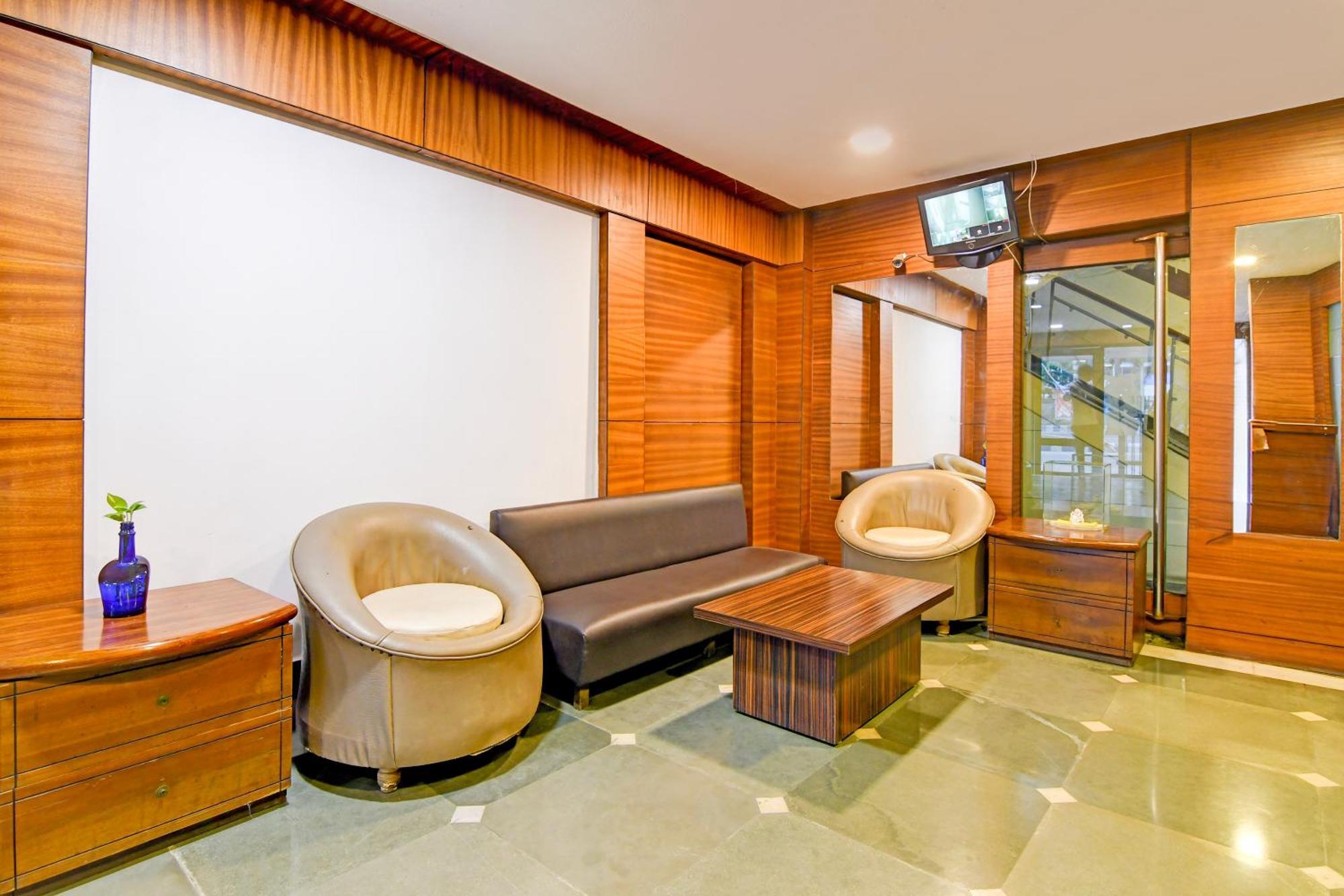Hotel King'S Crown Колката Екстер'єр фото